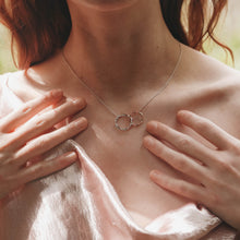 Load image into Gallery viewer, Duet Halo Necklace

